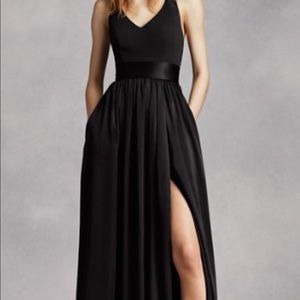 Vera Wang Black V Neck Halter Gown size 4
